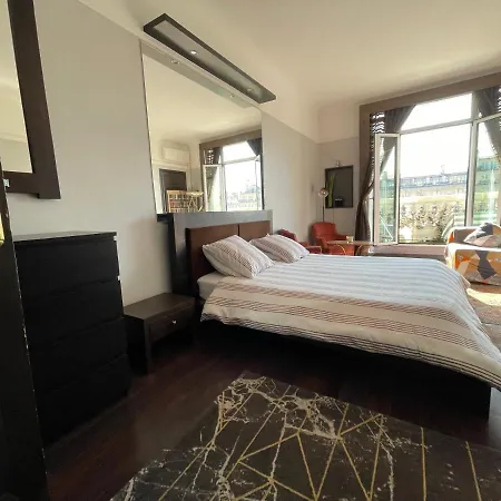 Apartment Elysees Vip *