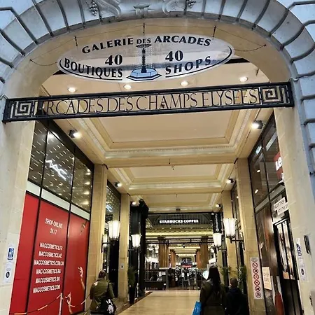 Elysees Vip Апартаменты