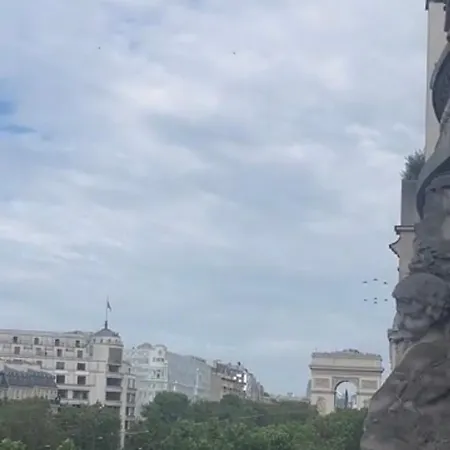 élysées Vip * Parigi