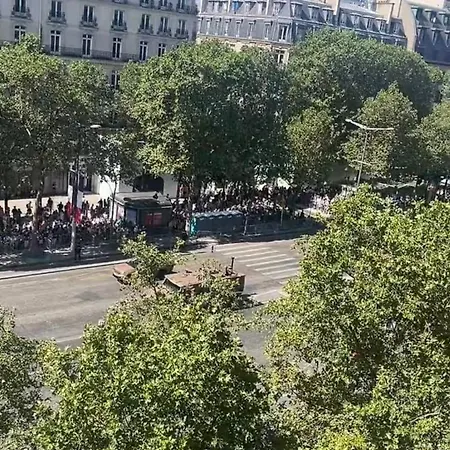 Elysees Vip * Paris