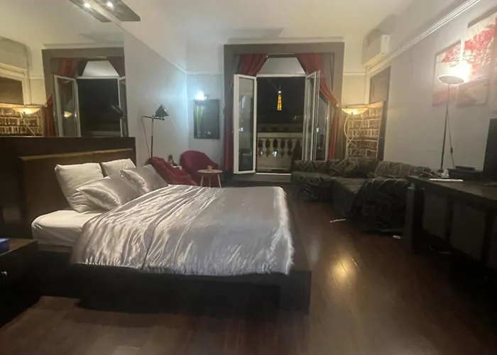 Elysees Vip باريس