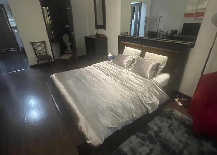 Elysees Vip * Paris