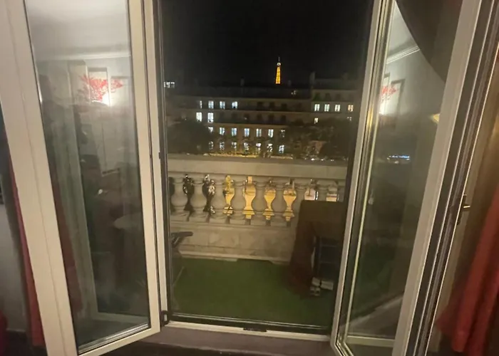 Elysees Vip * Paris