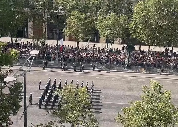 Elysees Vip Lägenhet